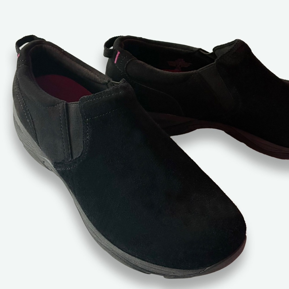 Easy Spirit Women’s ENVIRA Slip On Walking Shoe